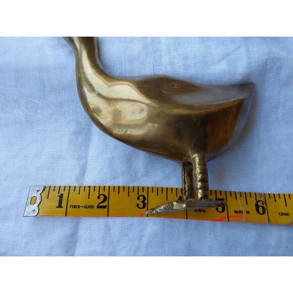 Vintage brass goose or duck standing with head looking up made in Korea - Picture 7 of 9